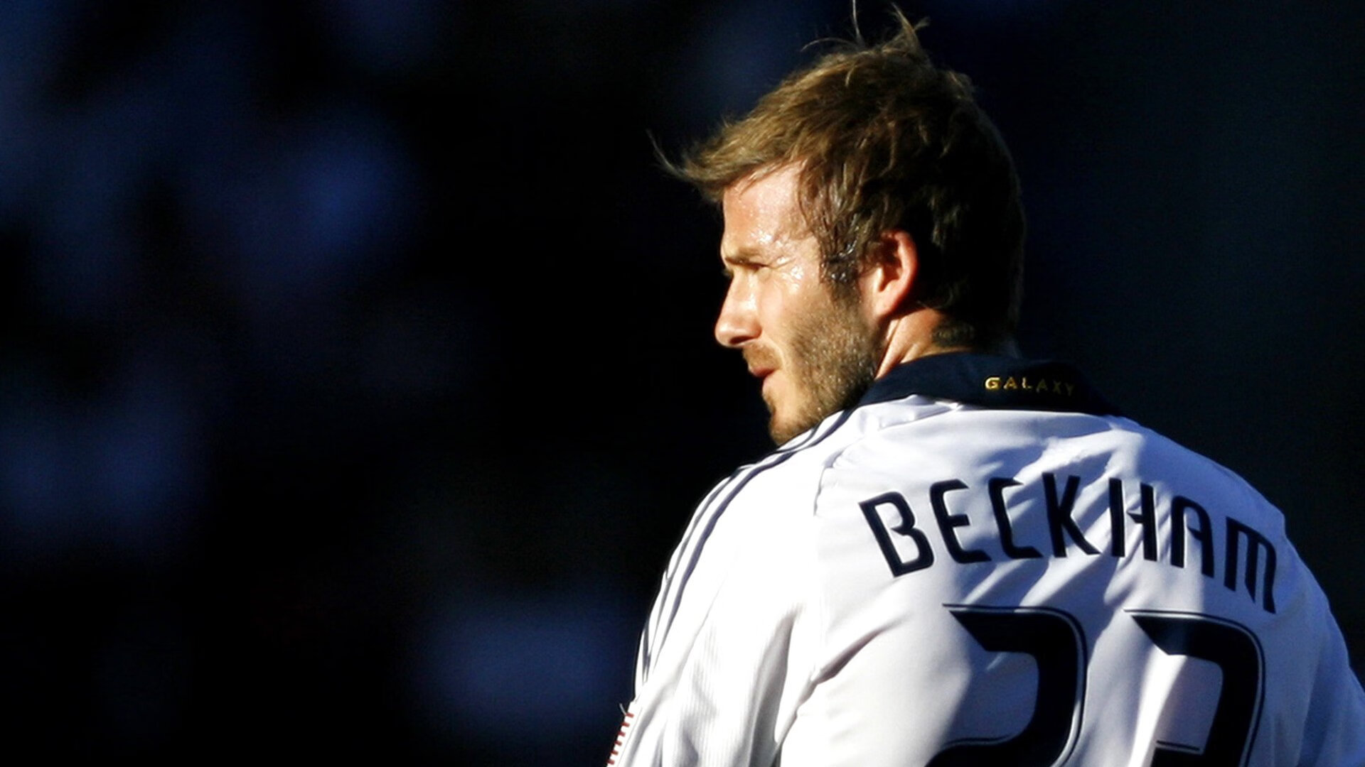 英超激战不断:每一场都扣人心弦!,英超争4